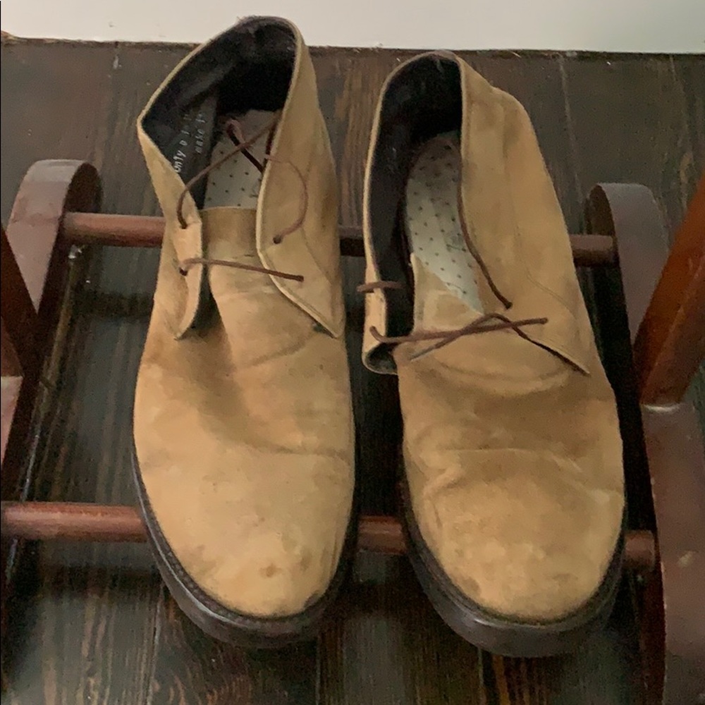 Men’s Chukka boots